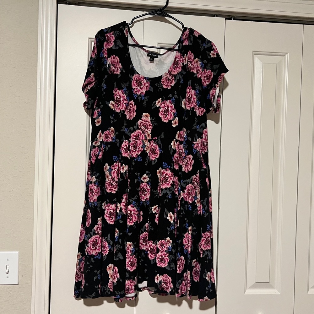Torrid Short Sleeve Dress